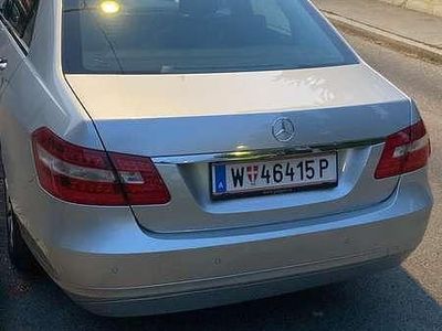 Gebraucht Mercedes 220 170 PS (125 kW) 2009 Grau Limousine