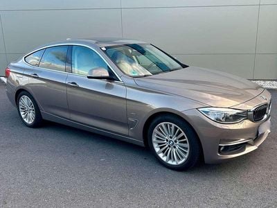 Beige Gebraucht 2016 BMW 330 Luxury Line Limousine | € 19.900 (Fairer Preis)