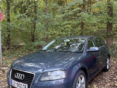 Grau Gebraucht 2010 Audi A3 Attraction Kombi | € 6.800 (Fairer Preis)