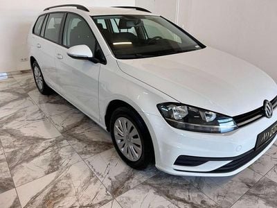 Gebraucht VW Golf VII 116 PS (85 kW) 2019 Weiß Kombi