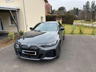 Grau Gebraucht 2023 BMW i4 Limousine | € 52.999 (Fairer Preis)