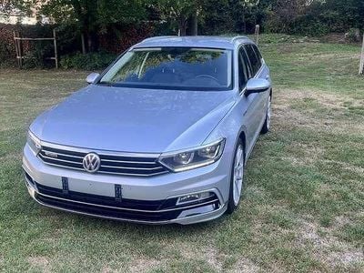 gebraucht VW Passat Variant SCR Highline 2,0 TDI 4Motion DSG
