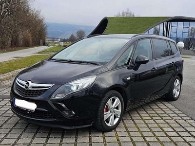Gebraucht 2015 Opel Zafira Tourer Cosmo Van / Kleinbus | € 12.750 (Etwas zu teuer)
