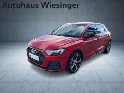 Mittelrot metallic Neu 2025 Audi A1 Sportback Kleinwagen | € 31.900 (Teuer)