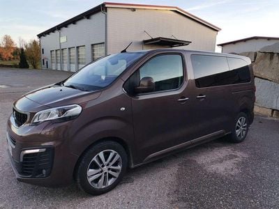 Peugeot Traveller