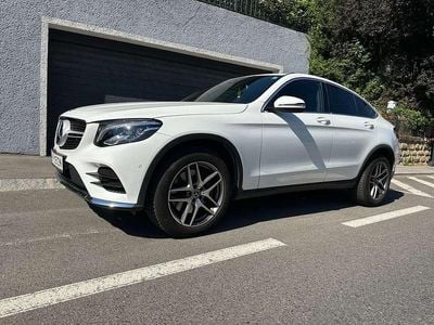 Gebraucht Mercedes GLC250 211 PS (155 kW) 2019 Weiß Coupé