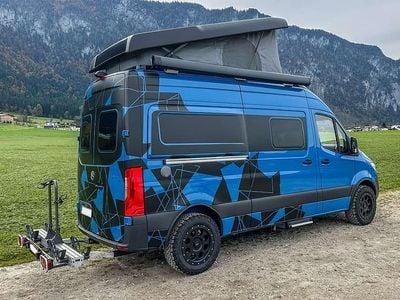 Blau Gebraucht 2023 Mercedes Sprinter Van | € 119.000