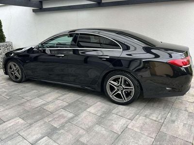 Schwarz Gebraucht 2018 Mercedes CLS300 Coupé | € 44.000