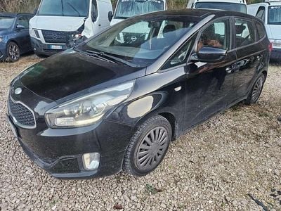 Schwarz Gebraucht 2014 Kia Carens Active Van / Kleinbus | € 3.800