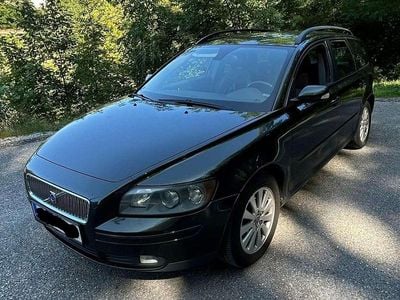 Schwarz Gebraucht 2005 Volvo V50 Kombi | € 800