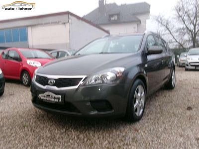 Grau Gebraucht 2011 Kia Ceed Sportswagon Kombi | € 4.490 (Guter Preis)
