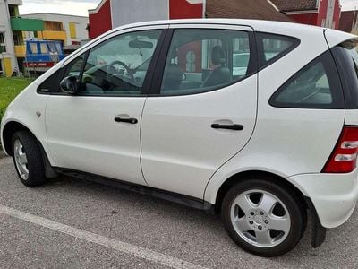 Gebraucht 1998 Mercedes A140 Elegance Kleinwagen | € 1.100