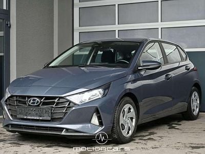 Grau Gebraucht 2021 Hyundai i20 Essential Limousine | € 11.880