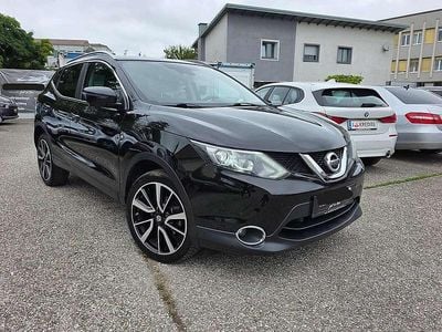 Gebraucht Nissan Qashqai Tekna 116 PS (85 kW) 2014 Schwarz SUV