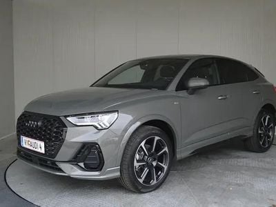 Mittelgrau metallic Neu 2025 Audi Q3 Sportback Admired SUV | € 47.990 (Guter Preis)