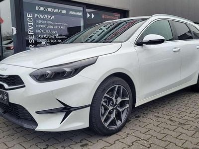 Neu Kia Ceed Sportswagon 140 PS (102 kW) 2025 Weiß Kombi