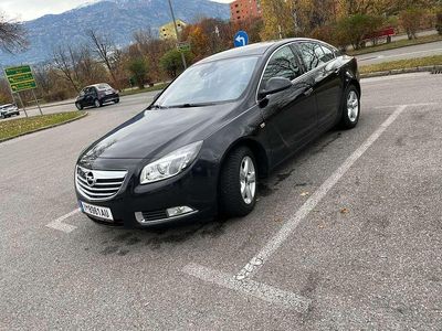 Schwarz Gebraucht 2009 Opel Insignia Limousine | € 3.200 (Etwas zu teuer)