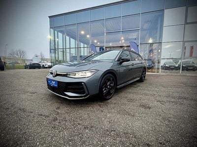 gebraucht VW Passat Variant 2.0 TDI SCR R-Line 4motion DSG SPORTFAHRWERK/RÜCKFAHRKAMERA/ANHÄNGEVORRICHTUNG