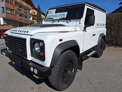 Weiß Gebraucht 2011 Land Rover Defender SUV | € 37.800