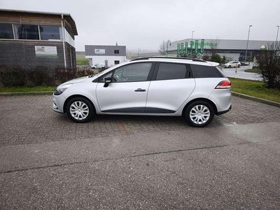 Silber Gebraucht 2020 Renault Clio GrandTour Life Kombi | € 8.990