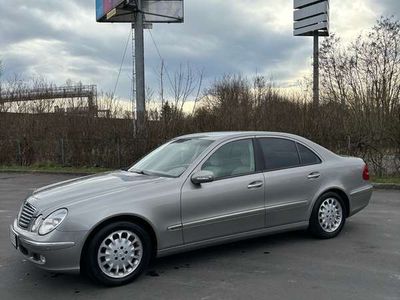 Mercedes E220