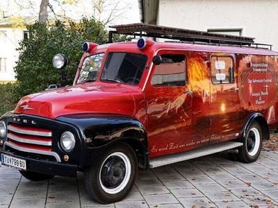 Rot Gebraucht 1957 Opel Blitz | € 14.500