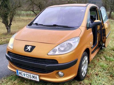 gebraucht Peugeot 1007 Sésame 14 HDI 70