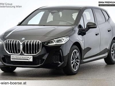 Gebraucht BMW 225 Active Tourer Efficient Dynamics 245 PS (180 kW) 2024 Schwarz Van / Kleinbus