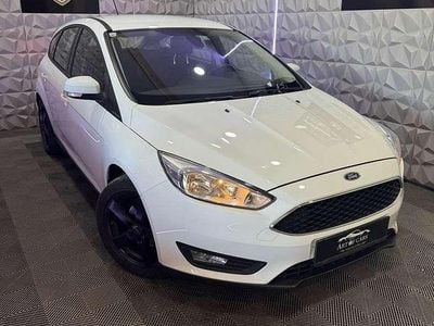 Weiß Gebraucht 2017 Ford Focus Kleinwagen | € 8.990 (Guter Preis)