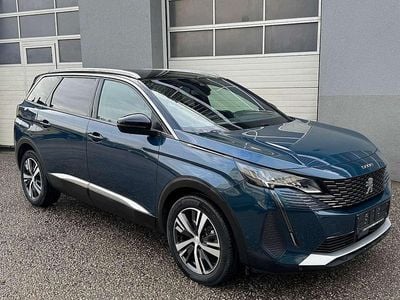 Blau Gebraucht 2024 Peugeot 5008 Allure SUV | € 29.880