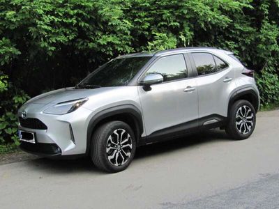 gebraucht Toyota Yaris Cross Active Drive Hybrid Sondermodell