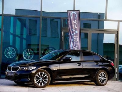 Schwarz Gebraucht 2022 BMW 320e Advantage Limousine | € 25.890 (Etwas zu teuer)