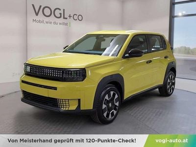 Gelb Neu 2025 Fiat Grande Panda Icon Kleinwagen | € 20.480 (Guter Preis)