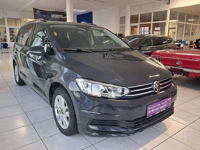 Grau Gebraucht 2022 VW Touran Comfortline Van / Kleinbus | € 26.900 (Fairer Preis)