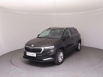 Schwarz metallicperleffektno Gebraucht 2025 Skoda Karoq Selection SUV | € 29.890 (Fairer Preis)