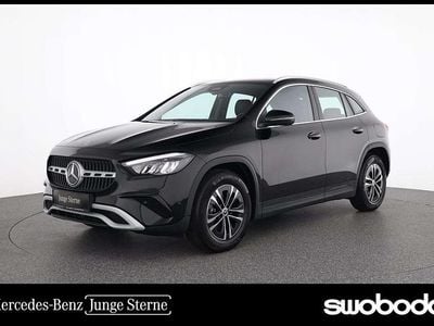 Gebraucht Mercedes GLA180 136 PS (100 kW) 2025 Schwarz SUV