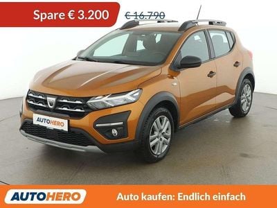 Gebraucht Dacia Sandero Essentiel 91 PS (66 kW) 2022 Orange Kleinwagen
