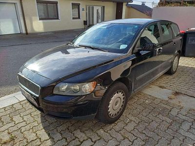 Gebraucht Volvo V50 Kinetic 109 PS (80 kW) 2006 Schwarz Kombi