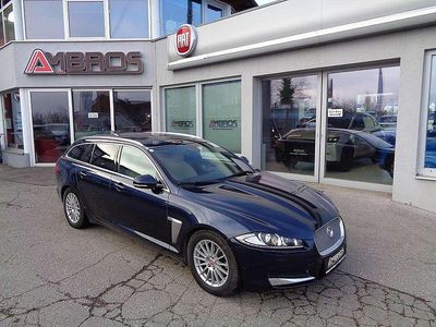 Blau Gebraucht 2014 Jaguar XF Sportbrake Kombi | € 11.990