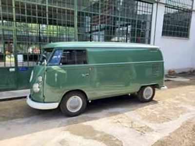 Grün Gebraucht 1964 VW T1 Van | € 42.000
