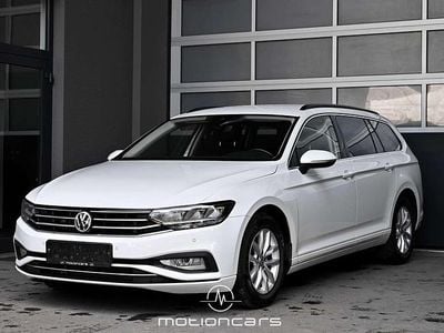 Weiß Gebraucht 2020 VW Passat Business Kombi | € 13.980 (Guter Preis)