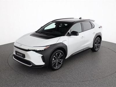 Platinum pearlwhite weiß Gebraucht 2025 Toyota bZ4X Comfort SUV | € 41.980 (Guter Preis)