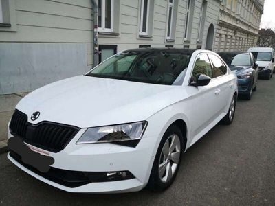 gebraucht Skoda Superb 20 TDI Style DSG