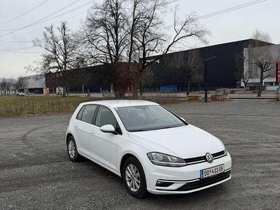 Gebraucht VW Golf VII 86 PS (63 kW) 2019 Limousine