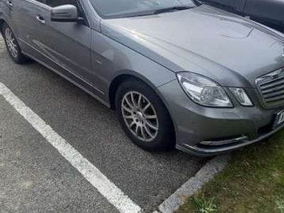 Mercedes E220