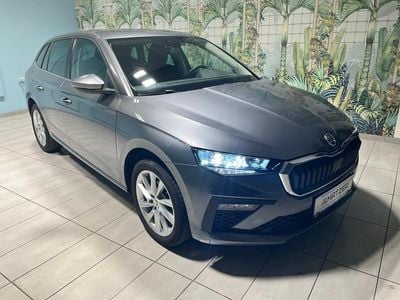 Dunkelgrau metallic Gebraucht 2024 Skoda Scala Selection Kleinwagen | € 21.900 (Guter Preis)