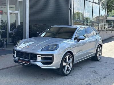 Silber Gebraucht 2024 Porsche Cayenne SUV | € 104.990 (Fairer Preis)