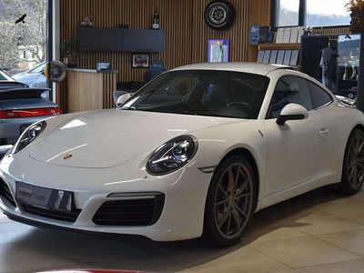 Gebraucht Porsche 911 Carrera 370 PS (272 kW) 2017 Weiß Coupé