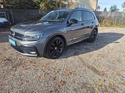 Grau Gebraucht 2020 VW Tiguan R-line SUV | € 25.990 (Fairer Preis)