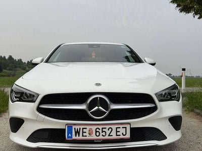 Weiß Gebraucht 2019 Mercedes CLA200 Kombi | € 24.999 (Etwas zu teuer)